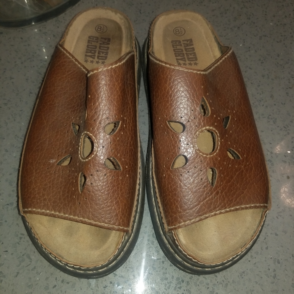 Vintage Faded Glory Platform Sandles